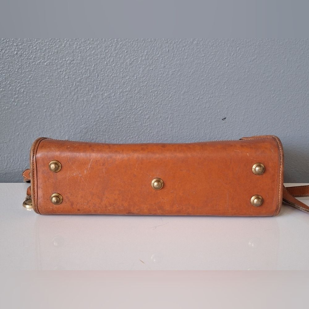 Vintage Dooney & Bourke Black and Brown Leather Shoulder Bag Crossbody - Picture 4 of 9